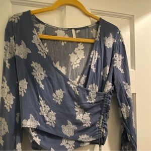 Cross floral blouse